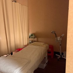 Relax Spa - They also do facial