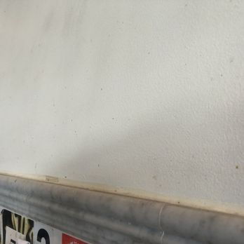 Pho Ha #7 - Filthy walls. I wonder if those stains are from the soup and hot sauce lol - Vietnamese Near Me - Riverside, California Pho Ha #7 - Filthy walls. I wonder if those stains are from the soup and hot sauce lol - Vietnamese Near Me - Riverside, California