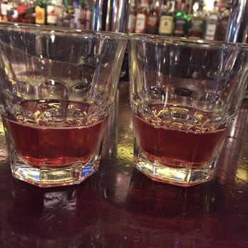 Elephant & Castle - Peanut butter & Jelly. Yep. You heard me. - Pubs Near Me - Chicago, Illinois Elephant & Castle - Peanut butter & Jelly. Yep. You heard me. - Pubs Near Me - Chicago, Illinois