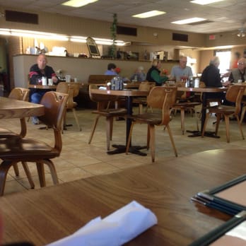 Woodbridge Restaurant - Breakfast time - American Near Me - Oklahoma City, Oklahoma