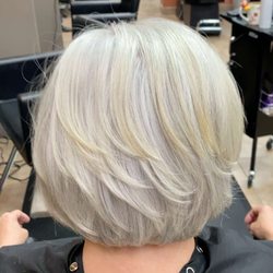 Cute short cut to compliment this beautiful Snow White!