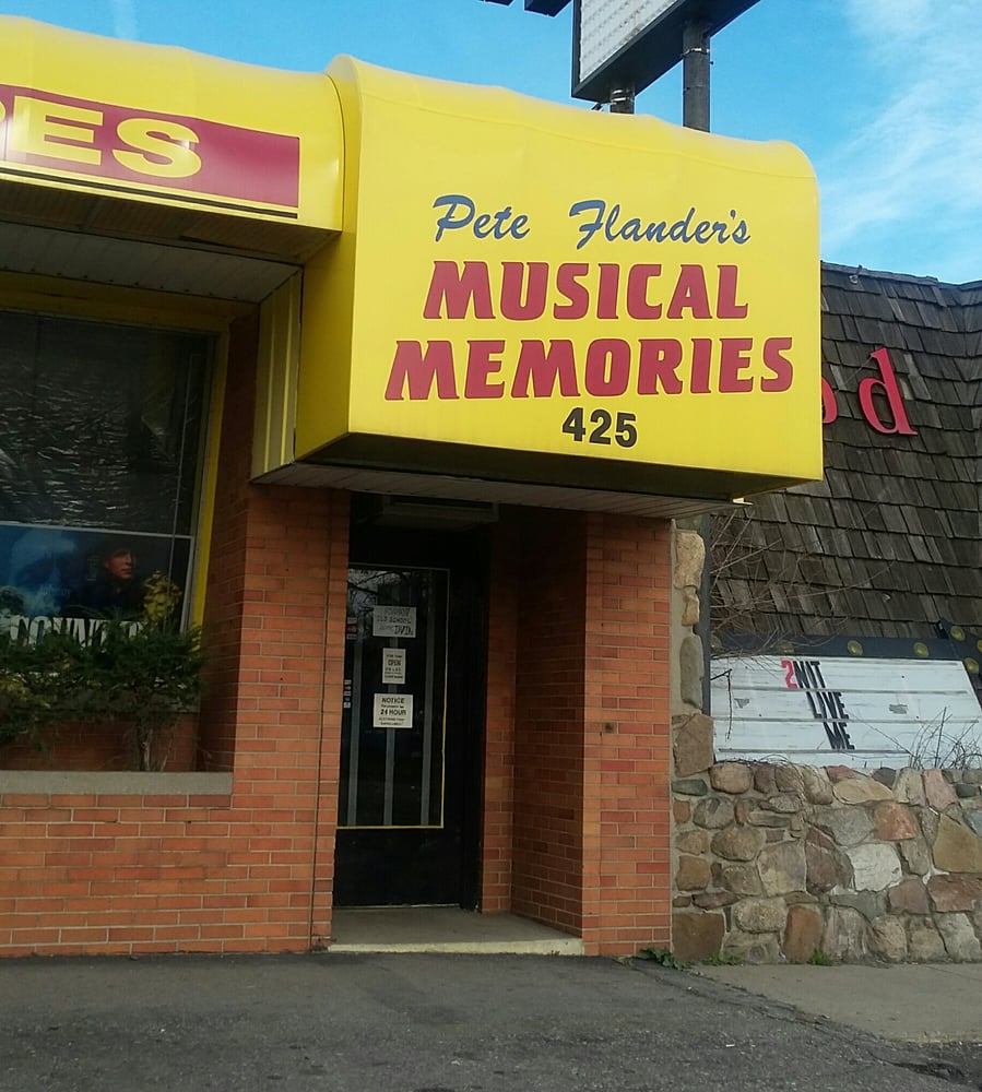 MUSICAL MEMORIES RECORDS & CD’S Updated September 2024 13 Reviews