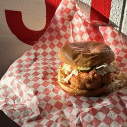 Flirty Bird Nashville Hot Chicken - Sando sandwich