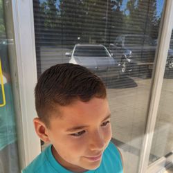T Barber Shop