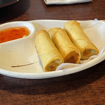 Sushi King - 5 Pieces Egg Rolls Crip outside tender inside. Perfect - Sushi Bars Near Me - Albuquerque, New Mexico