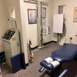 Back Into Motion Chiropractic - We are able to do X-rays in house with results in a few minutes during your first visit.