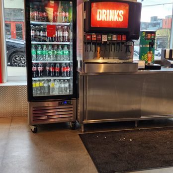 Dave's Hot Chicken - Chicken Shop Near Me - Seattle, Washington
