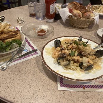 Buccaneer Diner - Diners Near Me - East Elmhurst, New York