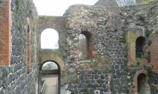 Kaiserpfalz Kaiserswerth by null