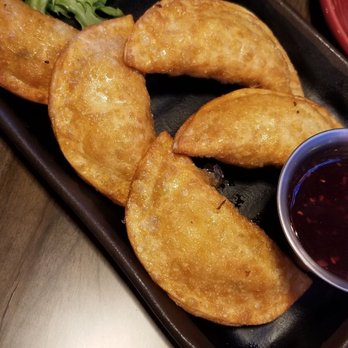 B Social- St. Cloud - Duck bacon wontons - New American Near Me - St. Cloud, Minnesota