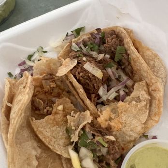 Que Pasa Taqueria - Crumbled tortilla tasteless meat - Tacos Near Me - Sterling Heights, Michigan Que Pasa Taqueria - Crumbled tortilla tasteless meat - Tacos Near Me - Sterling Heights, Michigan