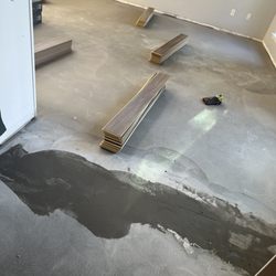 Floorscapes - The attention to making my foundation completely level has given me a solid and quite floor!