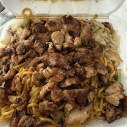 Chicken Teriyaki with noodles and vegetables Chicken Teriyaki with noodles and vegetables