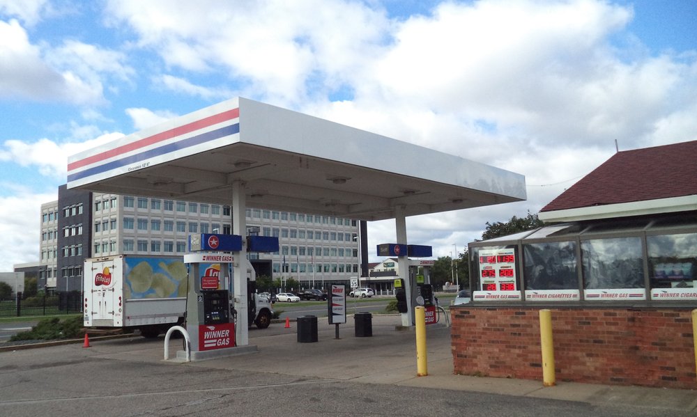 WINNER GAS Updated September 2024 6501 Humboldt Ave N, Minneapolis