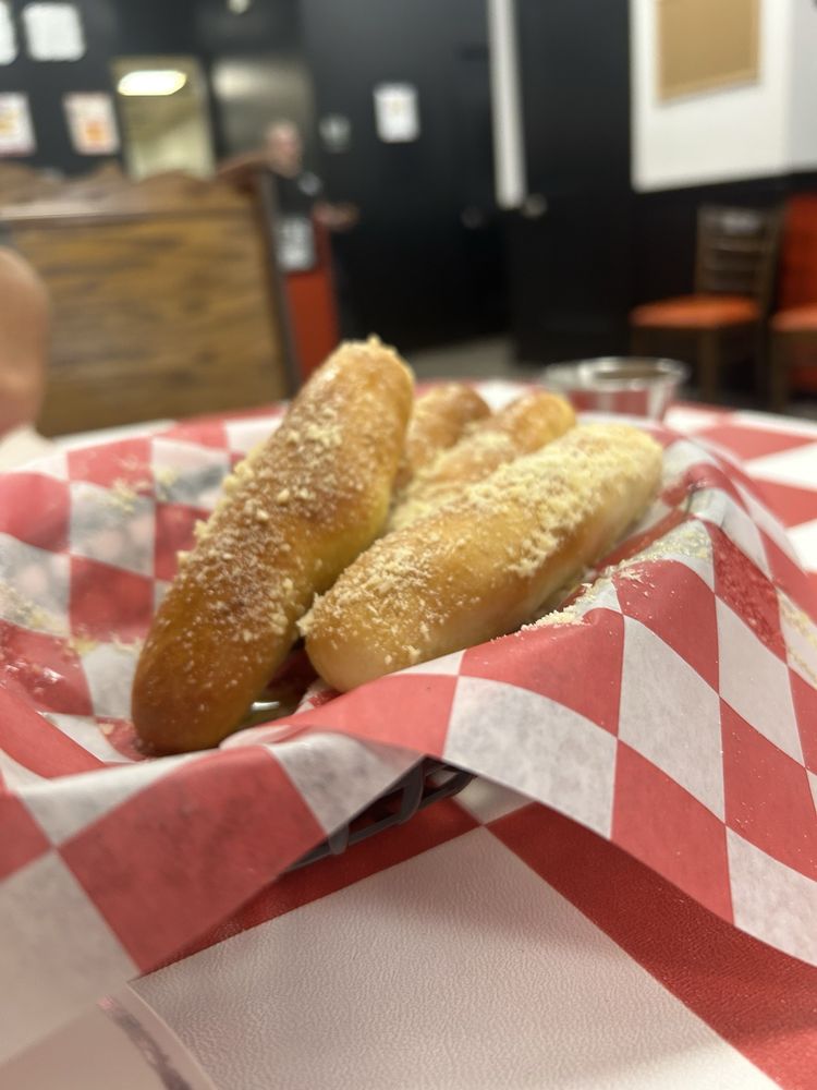 Food from Keyhole Pizzeria