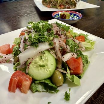 Aladdin Grill - Side Salad - Mediterranean Near Me - Santa Rosa, California