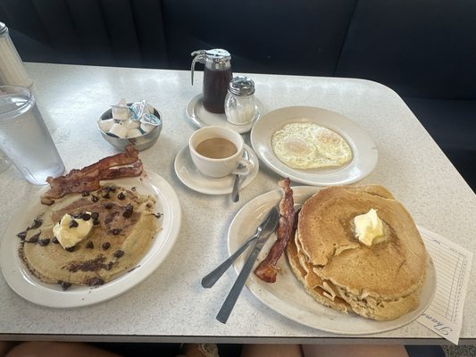 Bob's Diner by null
