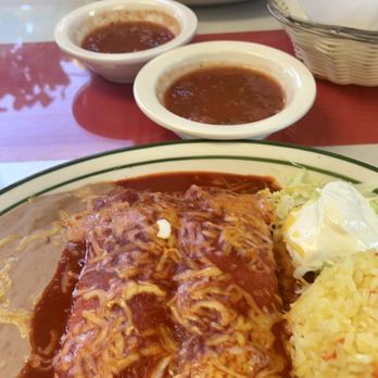 Las Americas - Spinach enchiladas & the Roberto special - Mexican Near Me - Fort Smith, Arkansas