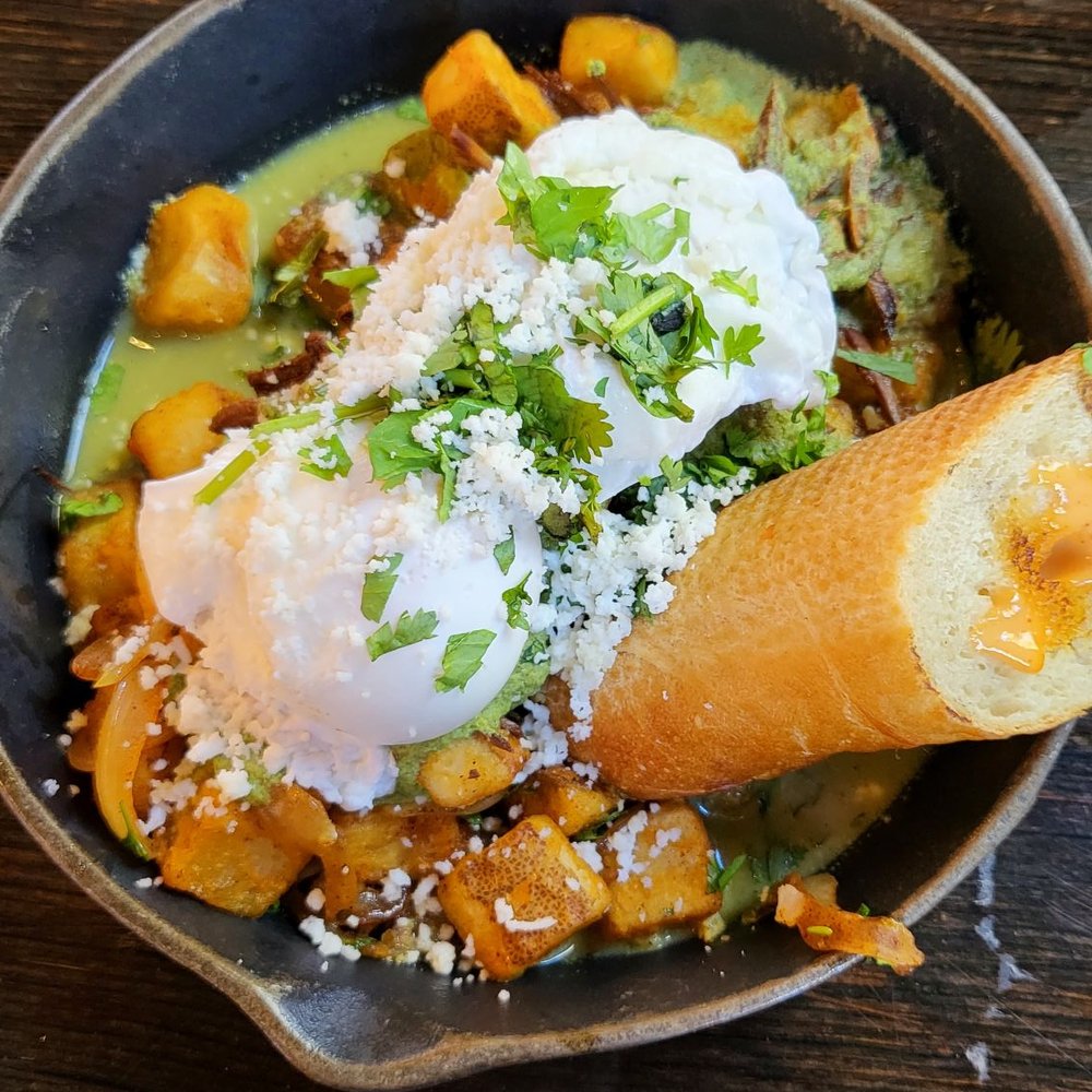 Basin 141 - Pot roast hash - Gastropubs Near Me - Monrovia, California Basin 141 - Pot roast hash - Gastropubs Near Me - Monrovia, California