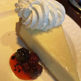 Seafood Bar at The Breakers - Key lime pie - Seafood Near Me - Palm Beach, Florida