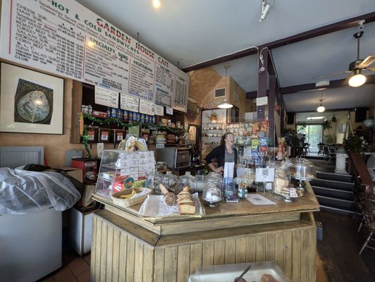 Garden House Cafe by null