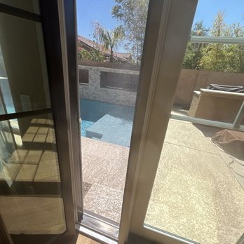 Lines Sunscreens - The repaired screen - Windows Installation Near Me - Gilbert, Arizona Lines Sunscreens - The repaired screen - Windows Installation Near Me - Gilbert, Arizona