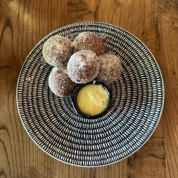 King Tide Fish and Shell - Lemon Ricotta Donuts - IG @bougiefoodieboi - Seafood Near Me - Portland, Oregon King Tide Fish and Shell - Lemon Ricotta Donuts - IG @bougiefoodieboi - Seafood Near Me - Portland, Oregon
