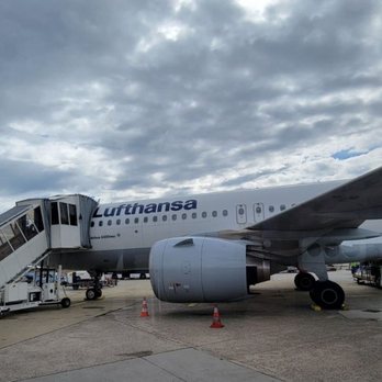 Lufthansa - Our Plane - Airlines Near Me Lufthansa - Our Plane - Airlines Near Me