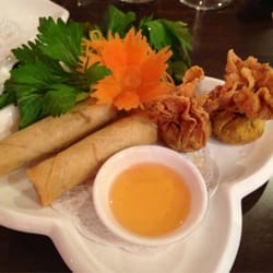 Red Galanga - Spring rolls and money bags. The money bags in particular were very good.
