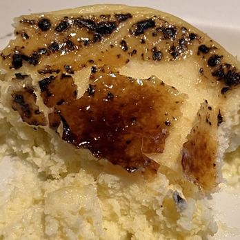 Yard House - Cheesecake brûlée (burnt and grainy) - New American Near Me - Northridge, California