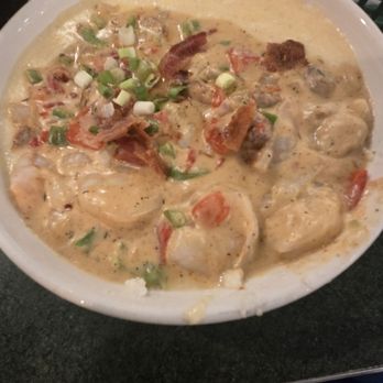 Metro Diner - The shrimp and grits. - American Near Me - Wilmington, Delaware Metro Diner - The shrimp and grits. - American Near Me - Wilmington, Delaware
