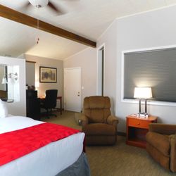Copper Queen Hotel & Casino - King Suite
