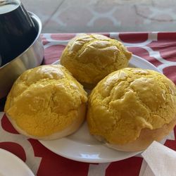 Chinese Palace Dim Sum - Baked Custard Pineapple Bun