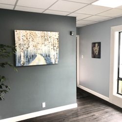 Dynamic Care Chiropractic - Reception area