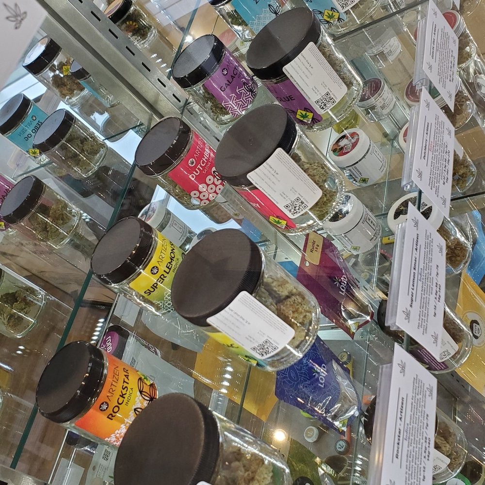 Higher Leaf - Neat, Fresh, Tidy!  Such an amazing selection, too! - Cannabis Dispensaries Near Me - Bellevue, Washington