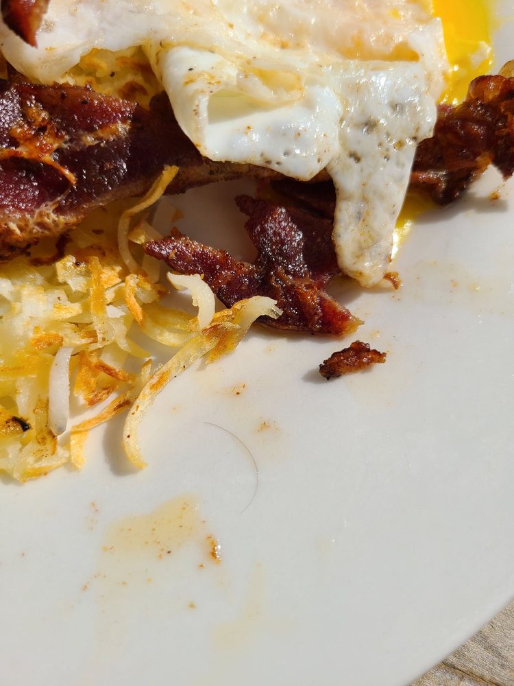 THE BLACK IRON GRILL Updated August 2024 86 Photos & 102 Reviews 831 Bridge St, Vernonia