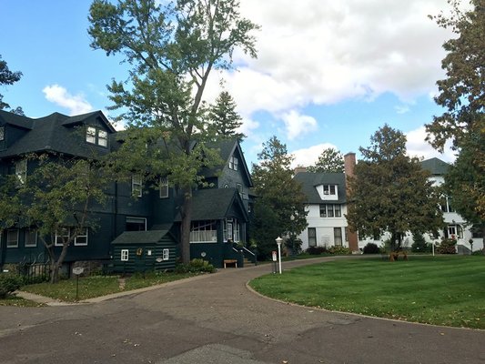 Linden Hill Historic Estate by null