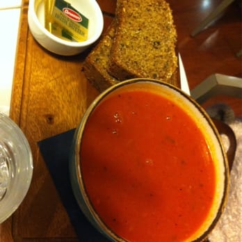 Noah & Co. - Red pepper & tomato soup with homemade brown soda bread - Bistros Near Me - Dublin, D Noah & Co. - Red pepper & tomato soup with homemade brown soda bread - Bistros Near Me - Dublin, D
