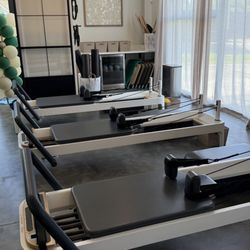 Marathon Pilates - Large and spacious group classes