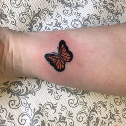 Instinkt Tattoo Shop