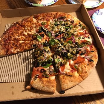 Buffalo's Pizza - Pizza Near Me - West Sacramento, California