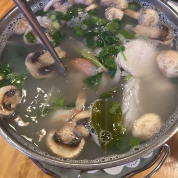 Star of Siam - Large (L) TOM KHA - Thai Near Me - Soquel, California