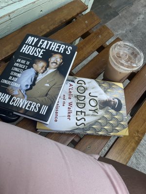 Cafe con Libros by null