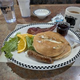 I got the mini volcano which was an egg, two pancakes, a piece of sausage and a piece of bacon. I got the mini volcano which was an egg, two pancakes, a piece of sausage and a piece of bacon.