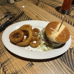 Ruby Tuesday - Smash burgers
