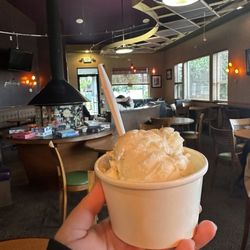 Cedar & Salt Coffeehouse - Vanilla & Lemon Pie Gelato