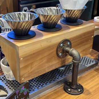 Lionheart Coffee - Neat tea utensils or pourovers - Coffee Roasteries Near Me - Cleveland, Ohio