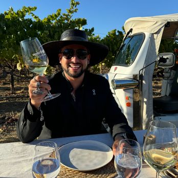 Laces and Limos - Wine Tours Near Me - Napa, California