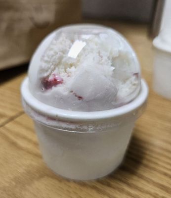 Gelatoro - Italian Ice Cream & Coffee by null