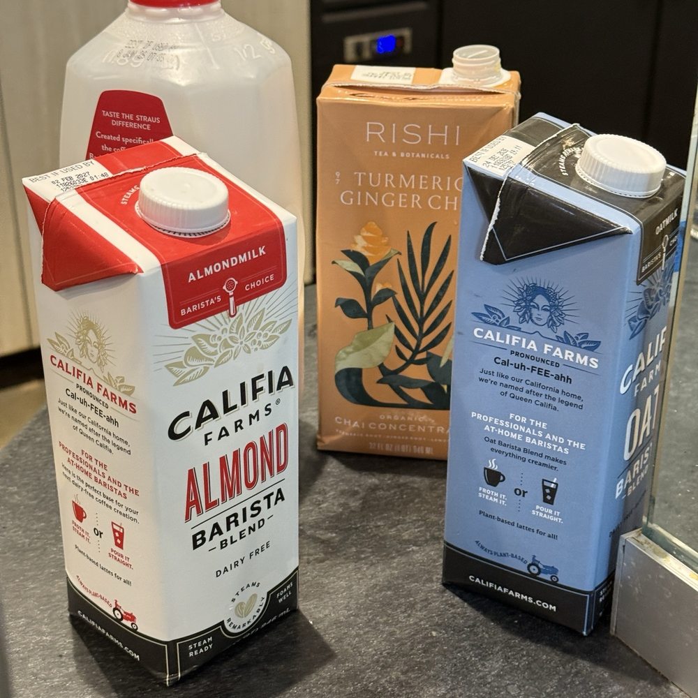 Copa Vida - Coffee & Tea Near Me - Glendale, California